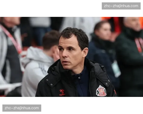 维拉与利物浦仅差5分 欧冠资格争夺进入白热化阶段