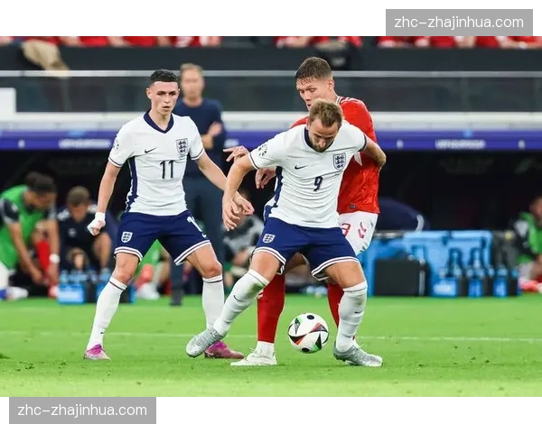 英格兰福登帕尔默拉什福德竞争激烈 三狮军团边路储备冠绝欧洲